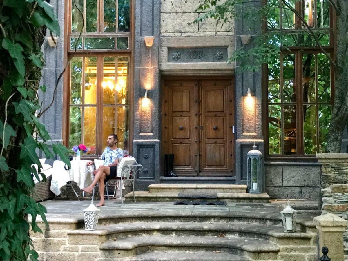Chateau Cascara Mourésion Exteriör bild